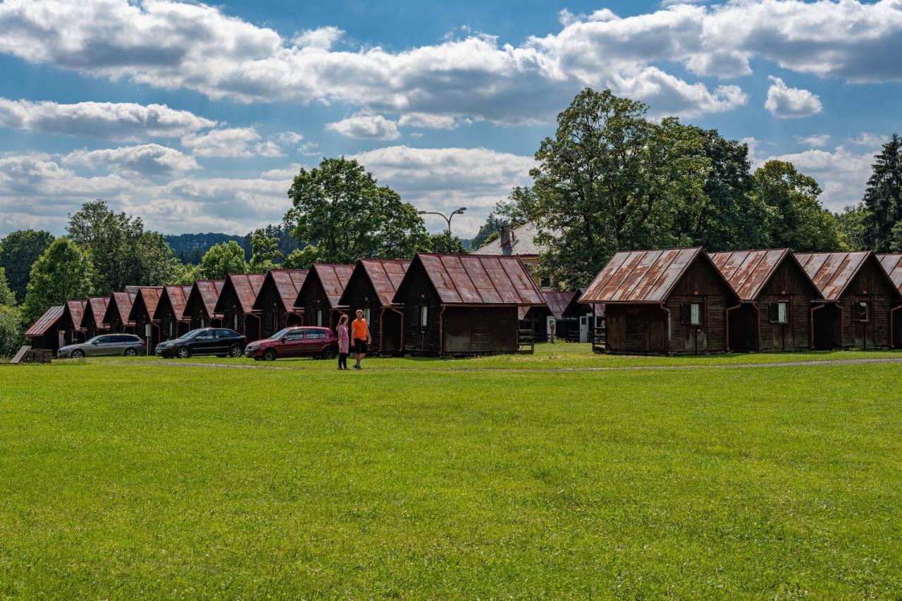 Autokemp Lodenice Zdonov - Adrspach Teplice nad Metuji Exterior photo